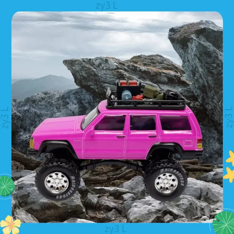 

Tuoyi Xcartoys сплав 1/64 Cherokee модель автомобиля игрушечный автомобиль внедорожный флуоресцентный порошок 186 настольная модная коллекция орнамент игрушка Gif
