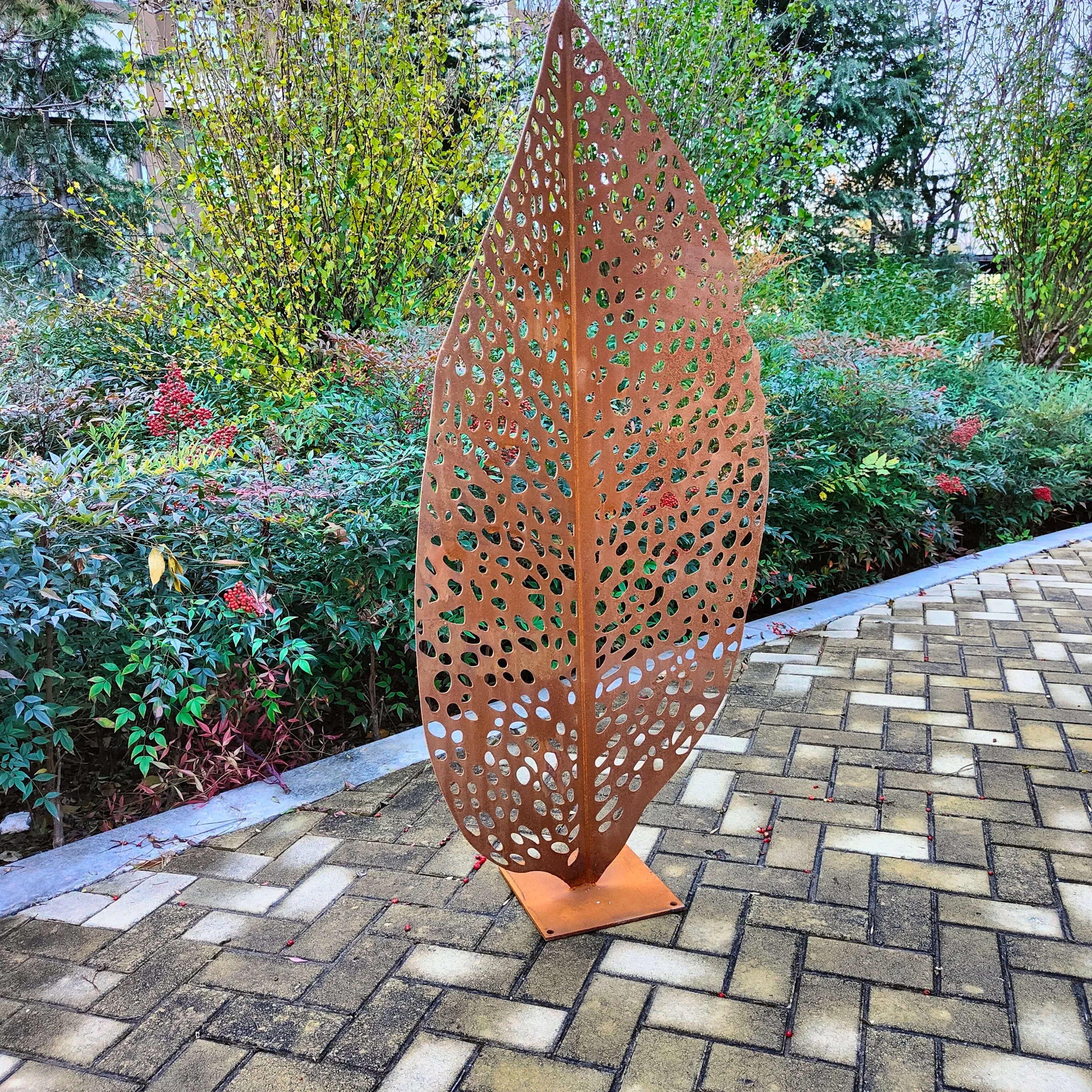 Metal CNC Cutting leaf sculpture Art Panel for garden decort