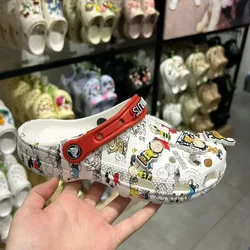 New bandai Cartoon anime Kawaii scarpe Crocs per bambini cute cos snoopy branded girl sandali da spiaggia studente casa pantofola regalo