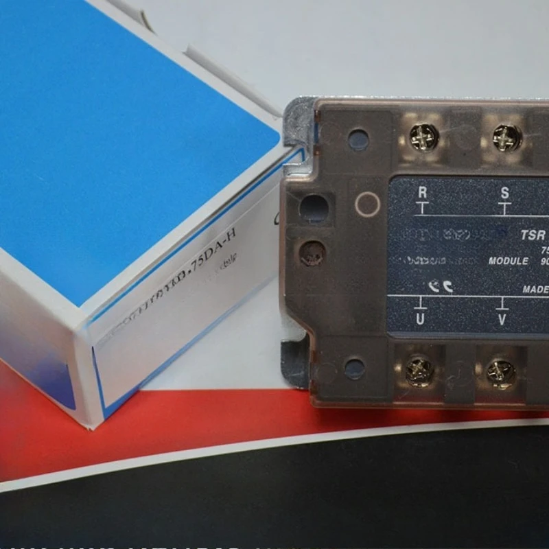 

Детали для твердотельного реле FOTEK Yangming [TSR-75DA-H]