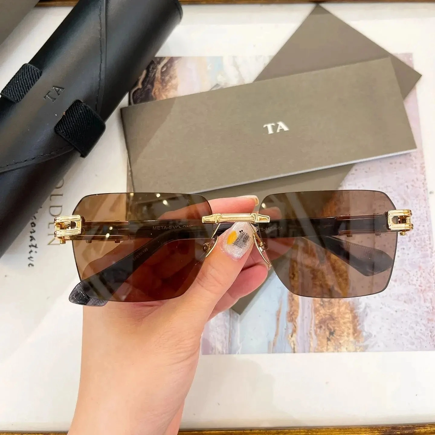 

Authentic For DIYTA DT META-EVO ONE DTS-147 Rimless Men Women Sun Glasses Top Quality Acetate Frame Male Couple Eyewear With Box