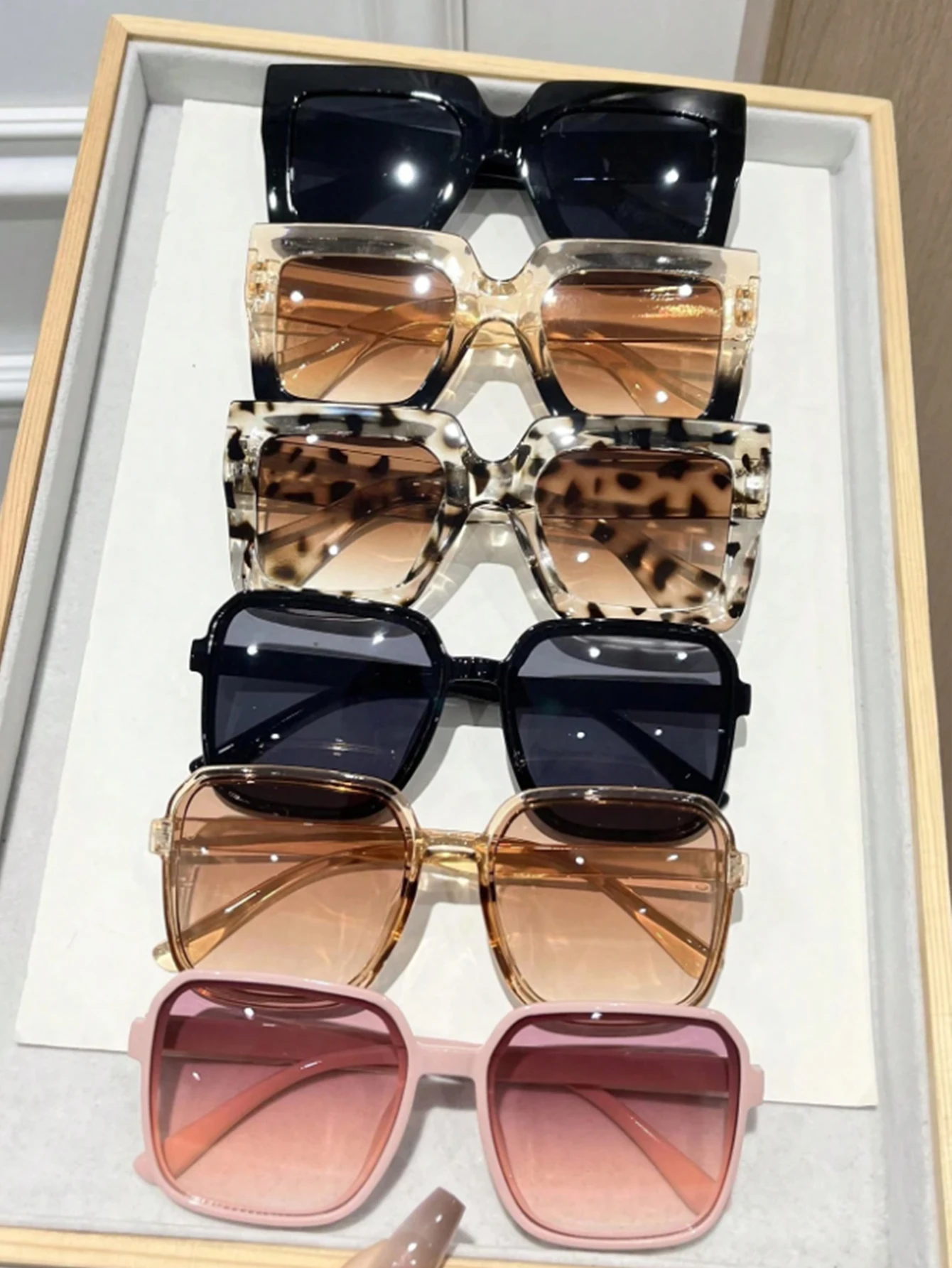 6Pcs New Style Large Square Frame Sunglasses, Multi-Color, Uv Protection, Slimming Effect for Big Faces, Fashionable
