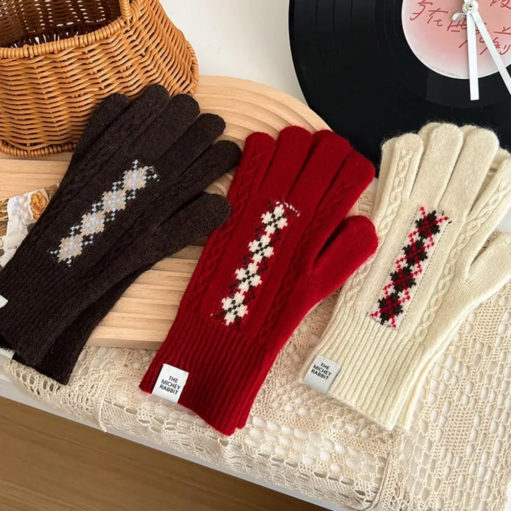 luvas-de-inverno-estilo-fair-isle-tricotadas-macias-e-grossas-com-padrao-torcido-luvas-para-tela-sensivel-ao-toque-a-prova-de-vento-para-ciclismo-feminino-outono
