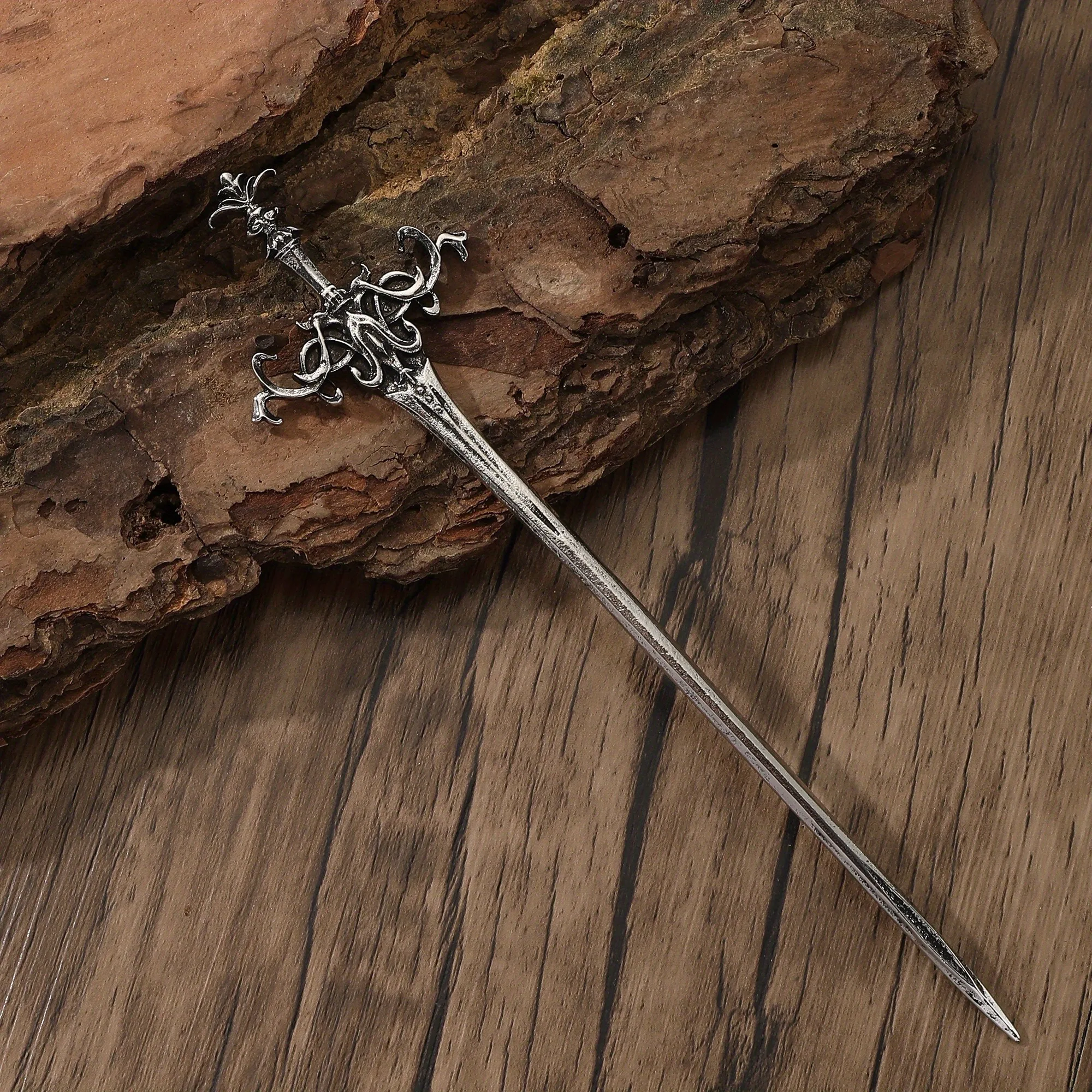1 Piece Vintage Sword - Shaped Hair Stick: Intricate Silver Metal Design, Ideal for Cosplay, Gothic & Fantasy Styles