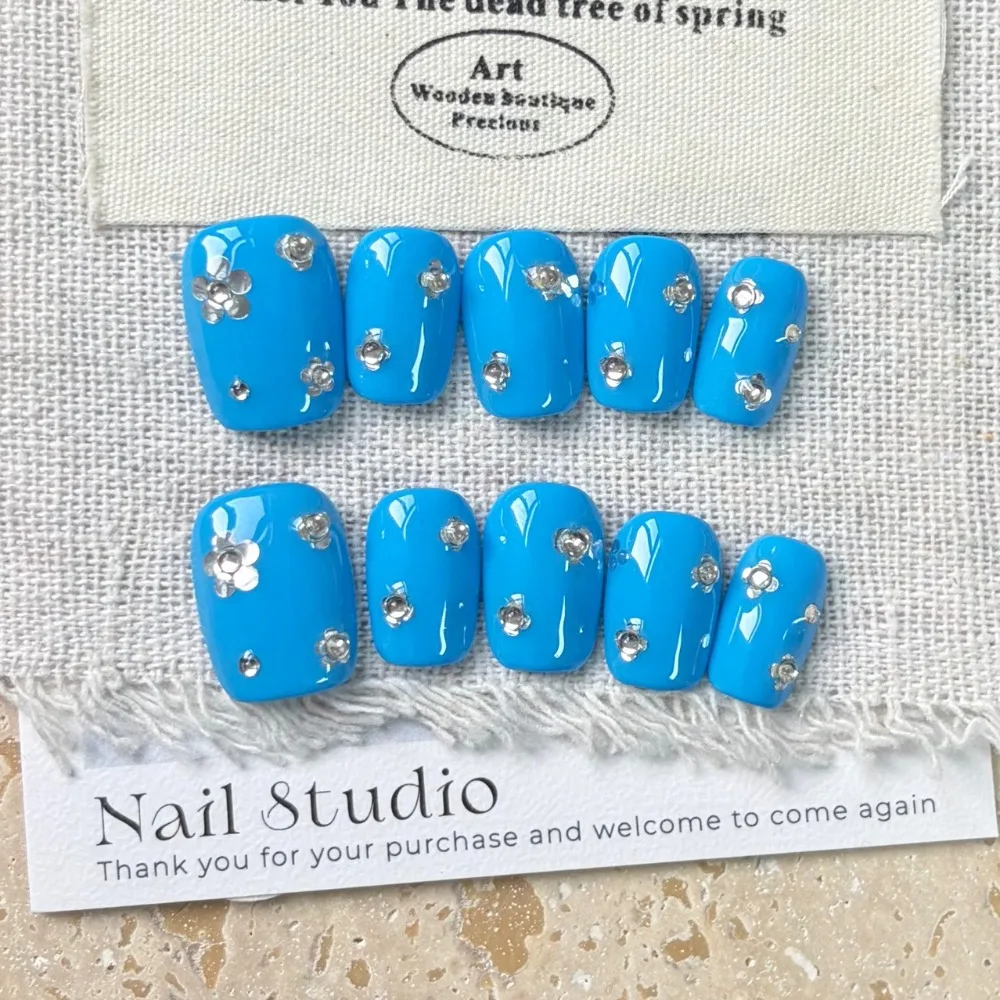 

10 Pieces Summer Beach Party Simple Bright Handmade Press On Nails Turquoise Crystal Flower Art Fake Nails Reusable