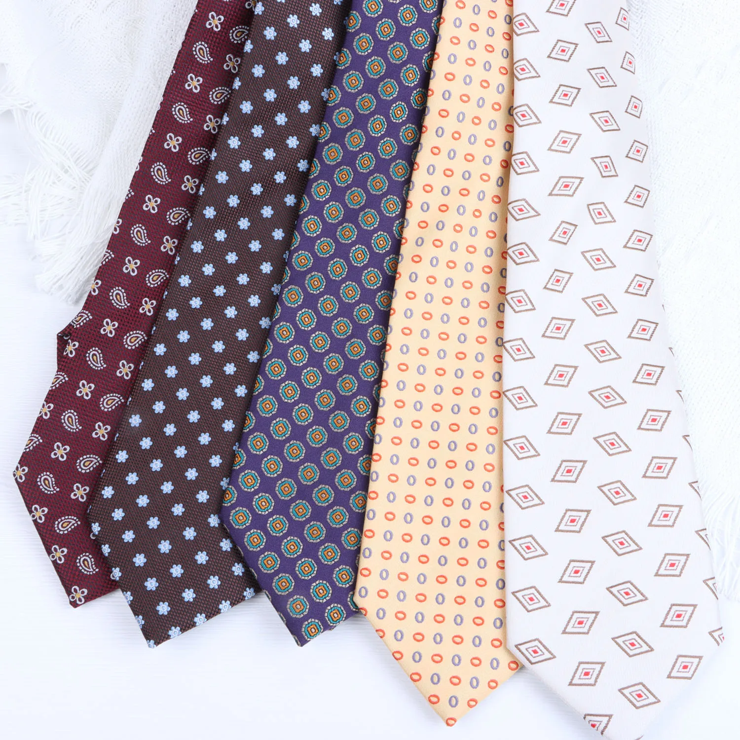 ขายส่ง เนคไทผู้ชายแบบผูกมือ ขน - Women Accessories Wholesale China บทวิจารณ์และราคา