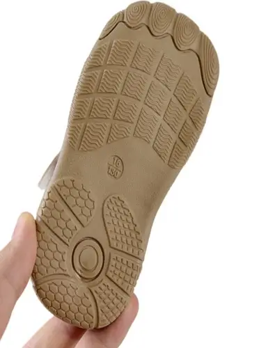 Children's sports shoes autumn new item men's women's Baby bnon slip casual versatile leather surface soft sole running shoes - Image 6