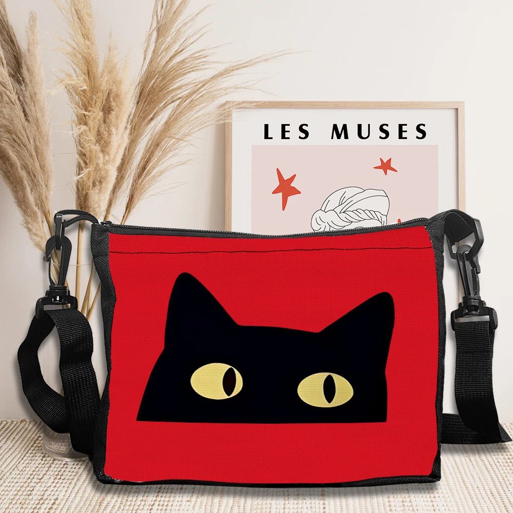 

Сумка-мессенджер с однотонным фоном «Черный кот, большие глаза», модная сумка через плечо, сумка через плечо для отдыха и путешествий на открытом воздухе