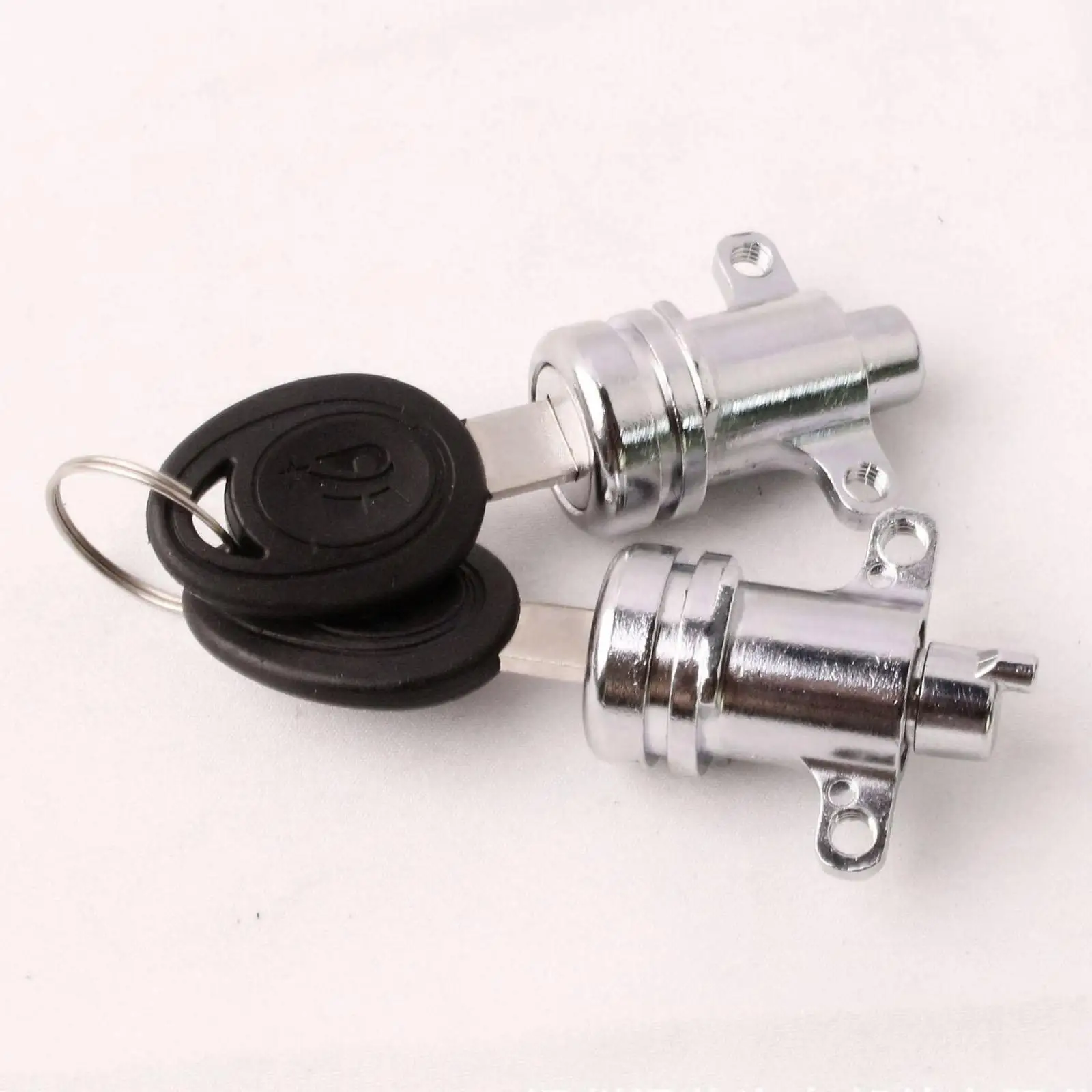 

Generic Motorcycle Saddlebag Locks DIY Modification Universal Heavy Duty Easy Installation Lock Cores Hard Saddle Bags Lock Set