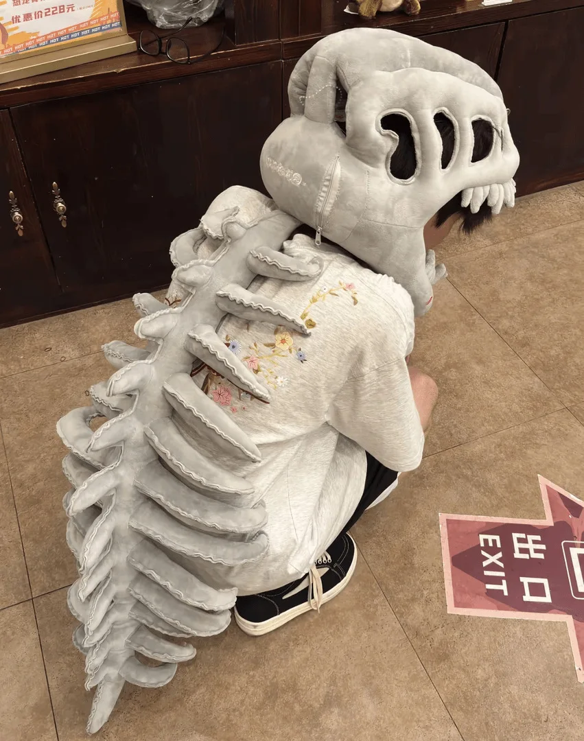 In Stock 3D Realistic Dinosaur Skeleton Outfit Set Trendy Funny Headgear Novelty Dress Up Costume Soft Plush Birthday Gift view 5