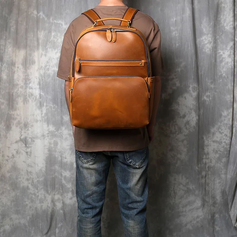 Vintage Top Layer Cowhide Backpack Made Of Genuine Leather Men\'s High-Capacity Computer Backpack Casual Business Travel Backpack