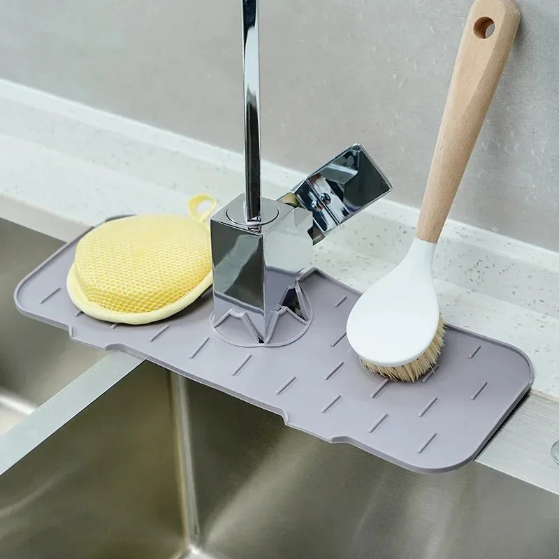 Alfombrilla de silicona para grifo de cocina, escurridor de esponja para fregadero, protector contra salpicaduras para encimera de baño, accesorio
