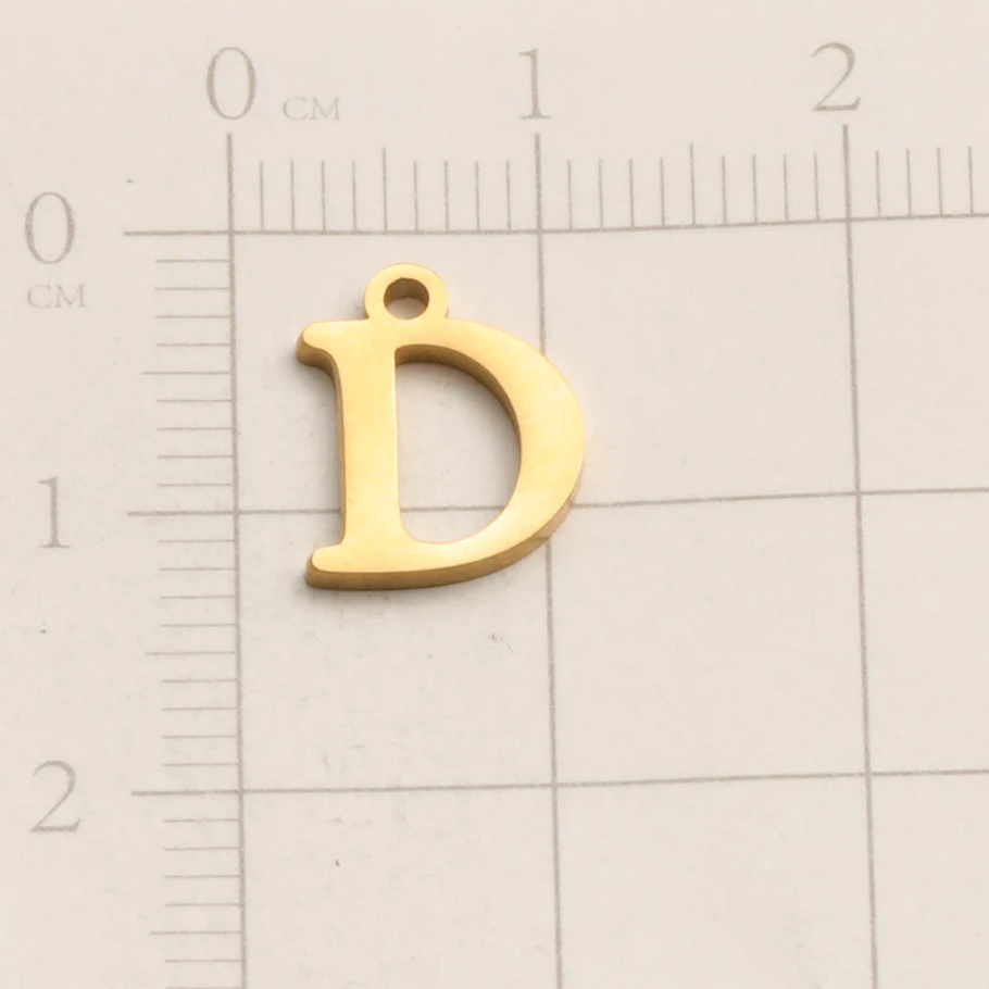 Echt vergoldeter Anhänger mit englischen Buchstaben, kleine A-Z Initialen-Charms für Schmuckherstellung, DIY-Namensanhänger aus Edelstahl, Geschenk. – Detail 6