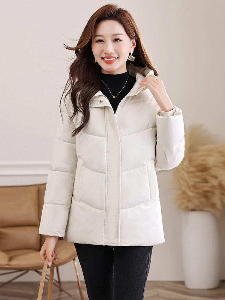 

Новая женская зимняя куртка из утепленного хлопка 2025 года, свободный крой, в корейском стиле, модная укороченная хлопковая верхняя одежда