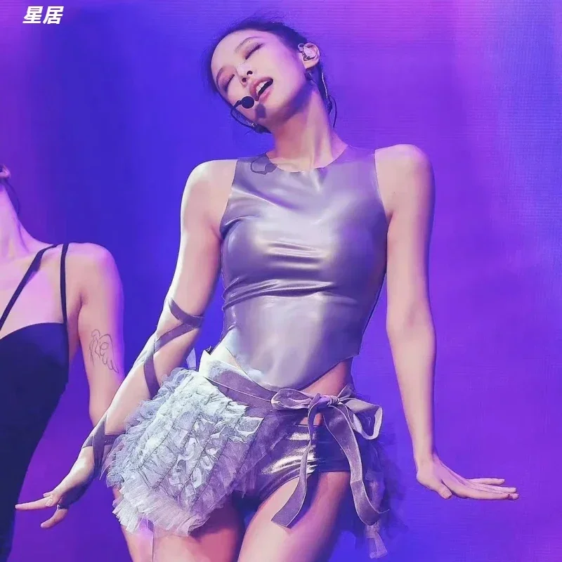 

Kpop Jennie Singer Jazz Dance Sleeveless Vest Crop Tops Concert Outfits Women Sexy Lace-up Skirt Stage Costume Festival Clothing
