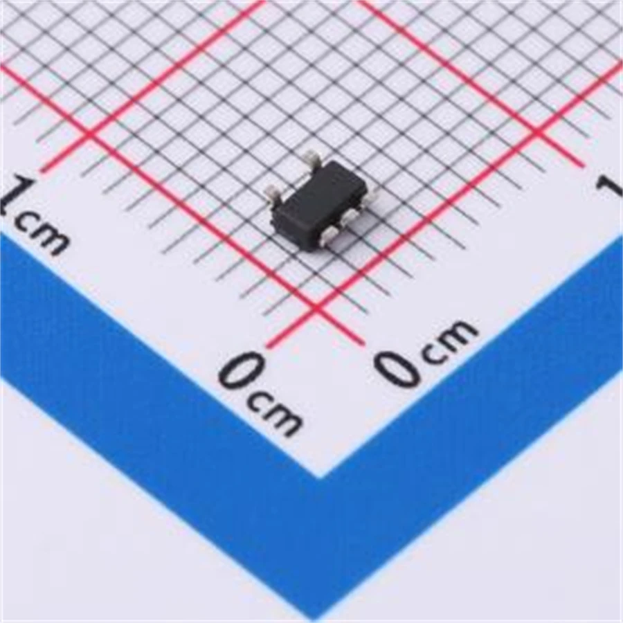 50PCS/LOT TLV9301IDBVR (Operational Amplifier)