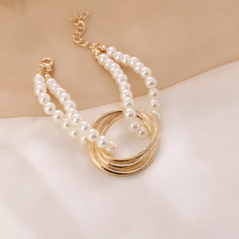 2022 New Women\'s Long Pearl Beads Strand Necklace Lady Punk Round Alloy Jewelry Accessories Fashion Unique Neck Decoration