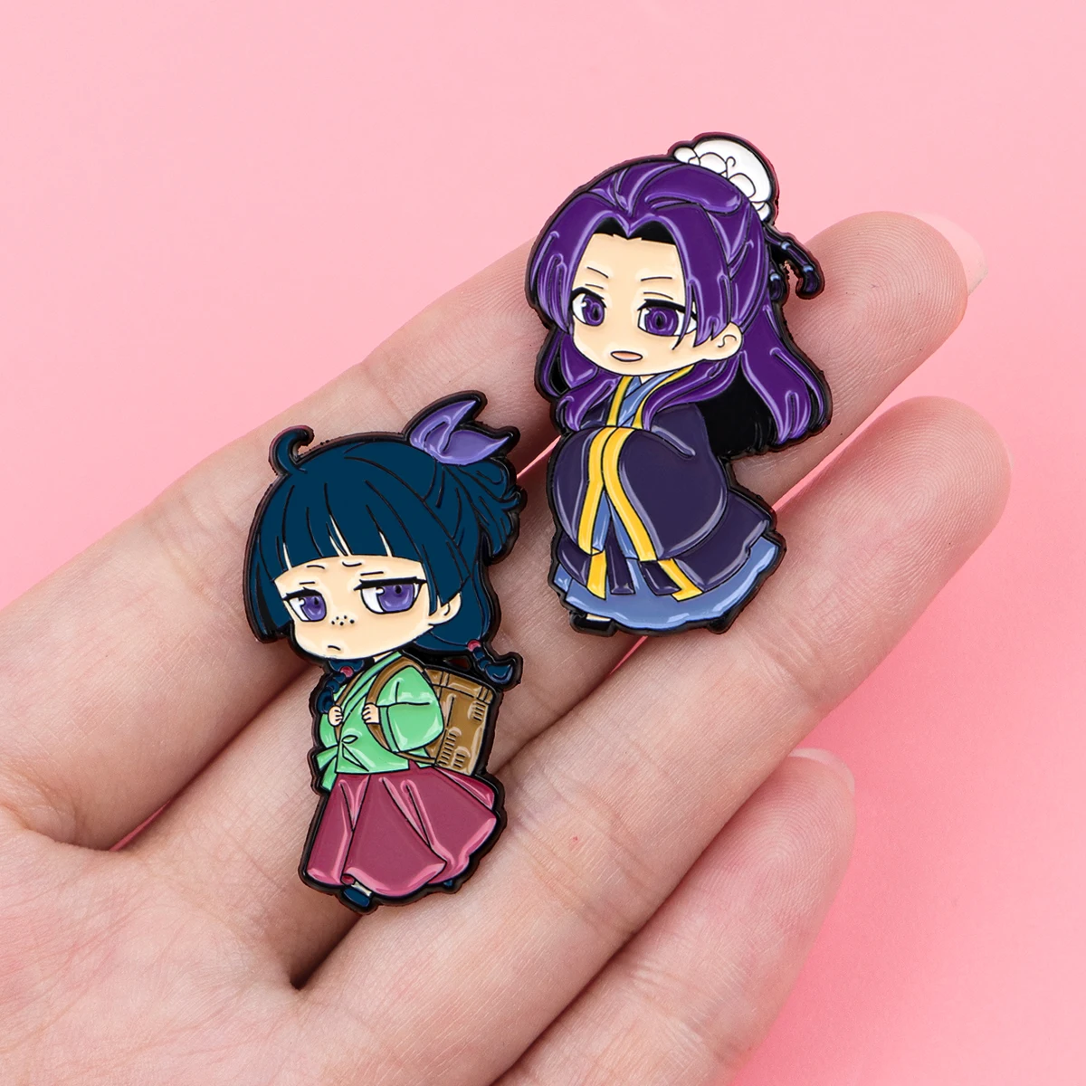 Maomao Emaille-Pins: Niedliche Katzen-Anime-Broschen, Anstecknadeln für Rucksack-Fans, Schmuckgeschenke, Kleidungsdekoration – Detail 2