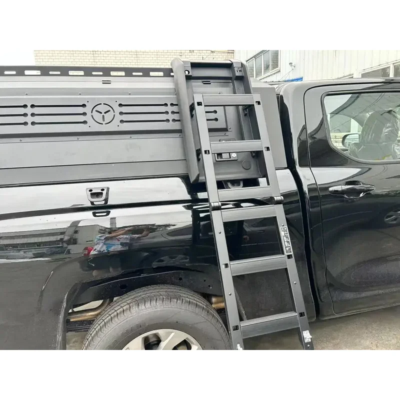 맞춤형 픽업 트럭 베드 캐노피 (측면에 설치된 사다리 포함, 사용자 친화적 공간)