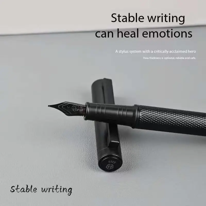 Pluma estilográfica Hero Black Warrior