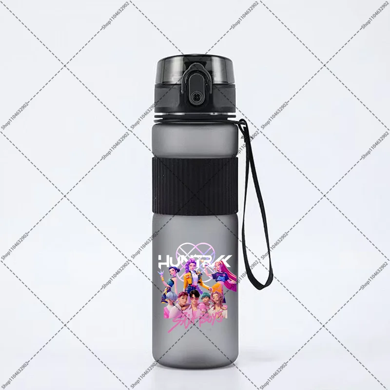 Botella de agua KPop Demon Hunters de 550ML, patrón de dibujos animados de Anime impreso, lindas botellas deportivas para exteriores para niños y niñas, regalos de fiesta de cumpleaños