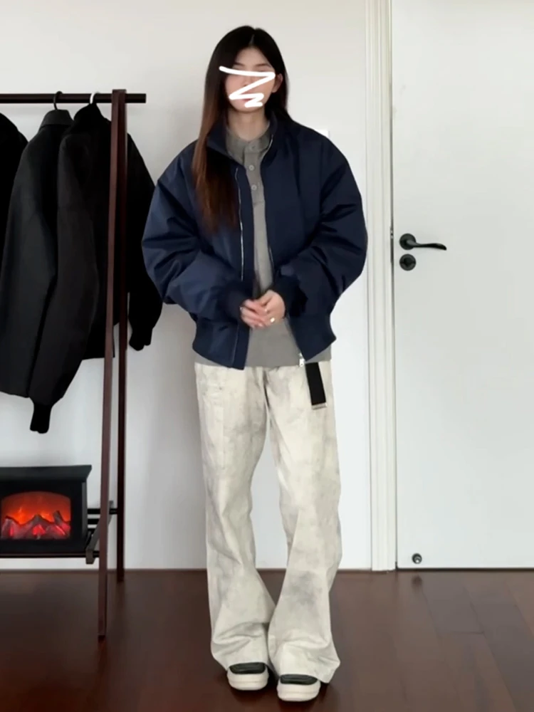 

Куртки-бомберы пышные женские зимние на подкладке с плюшевой уютной подкладкой теплые удобные OL Team Funky Training в стиле пэчворк в рубчик из софтшелла