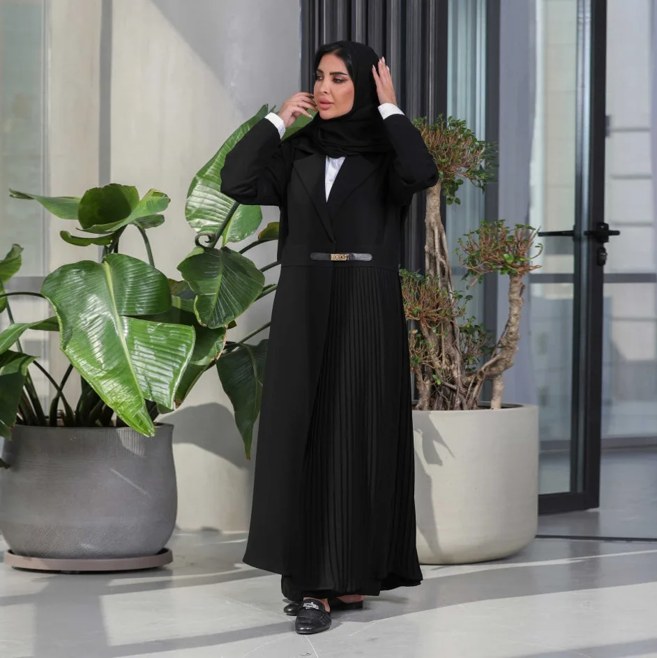 Abaya Cardigan Robe with Pleated Pleated Pleats, Muslim Arab Clothing, Luxury and Fashionable Leather Button Up Dress