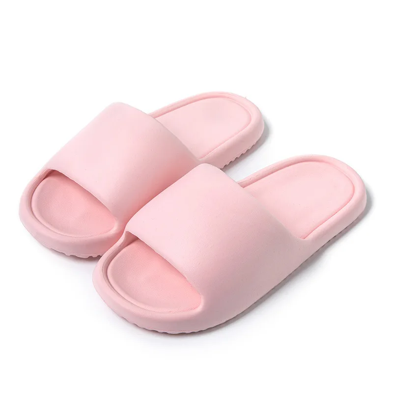 صنادل صيفية لعام 2025 بنعل سميك للنساء لارتدائها في الخارج وتشعر بأنها يخطو على البراز. شبشب حمام داخلي بنعل ناعم