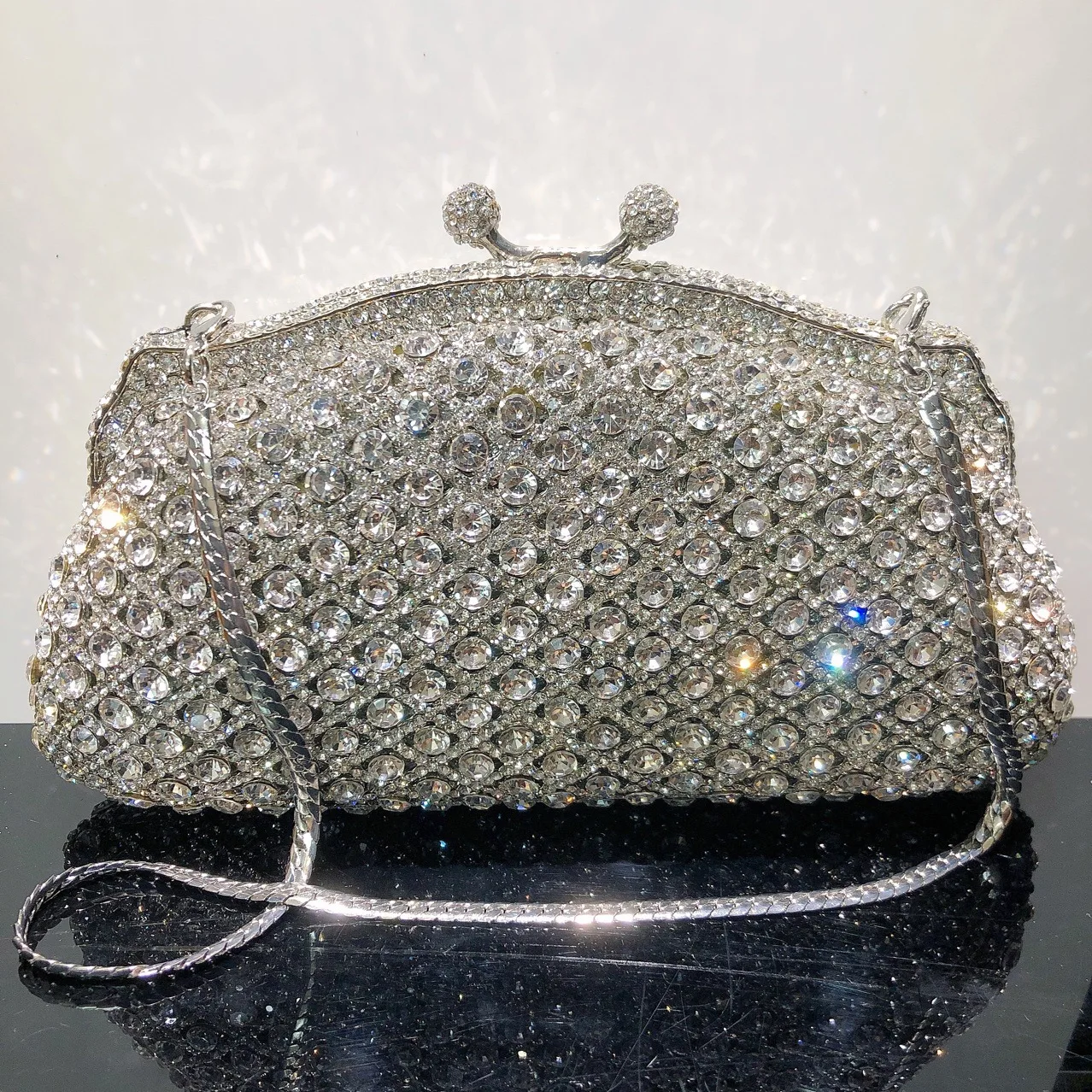 Silver Rhinestone Evening Bags Luxury Crystal Wedding Bridal Clutch WHTUOHENG Pink/Red/Champagne Gemstone Dinner Handbags Purse