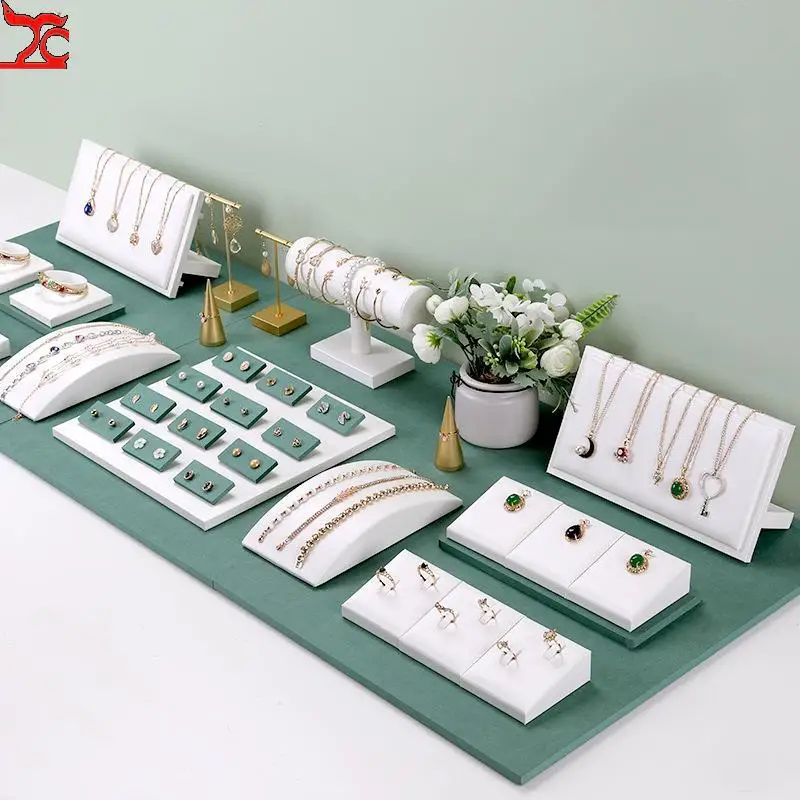 White Leather Jewelry Display Stand Ring Necklace Display Stand Pendant Bracelet Display Stand Shop Jewelry Display Props