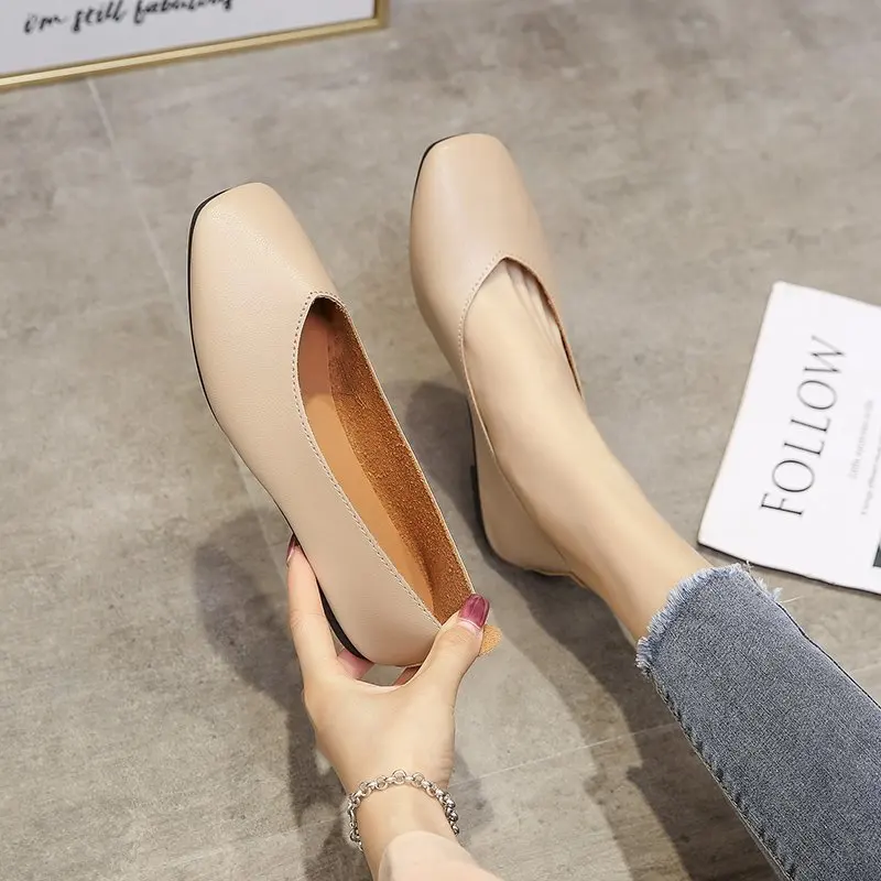 Women Leather Flat Shoes Autumn New Fashion Square Soft Leather Sports Nude Girls Shallow Mouth Granny Walking Sneakers