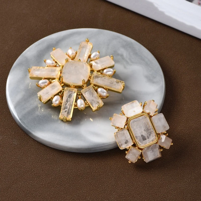 Vintage Transparent Crystal Pearl Luxury Top Quality Brooch Woman European Designer Jewelry Party Dinner Trend