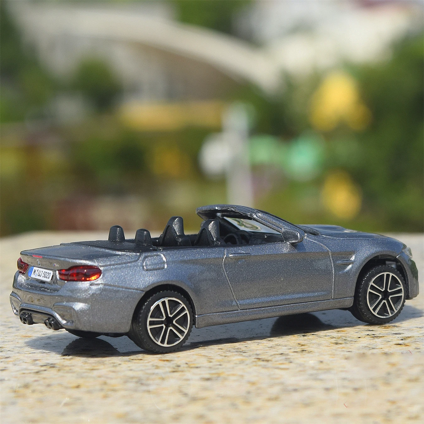 1:43 bmw z8 roadster m4 bmw 760 x5 x6 legierung auto diecasts & spielzeug fahrzeuge auto modell miniatur modell auto spielzeug für kinder