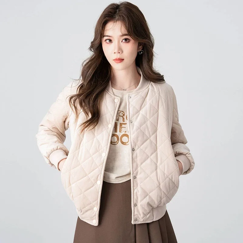 

2025 New Women's Short Winter Quilted Korean Fashion Ultra Light Velvet Parkas Ladies Single Breasted Cotton Padded Coat