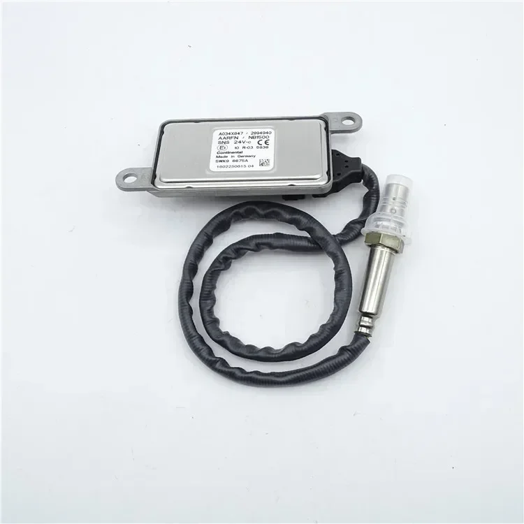 Genuine auto parts Cummins oxygen sensor 2894040 2871979 24V nox sensor 5wk97206a