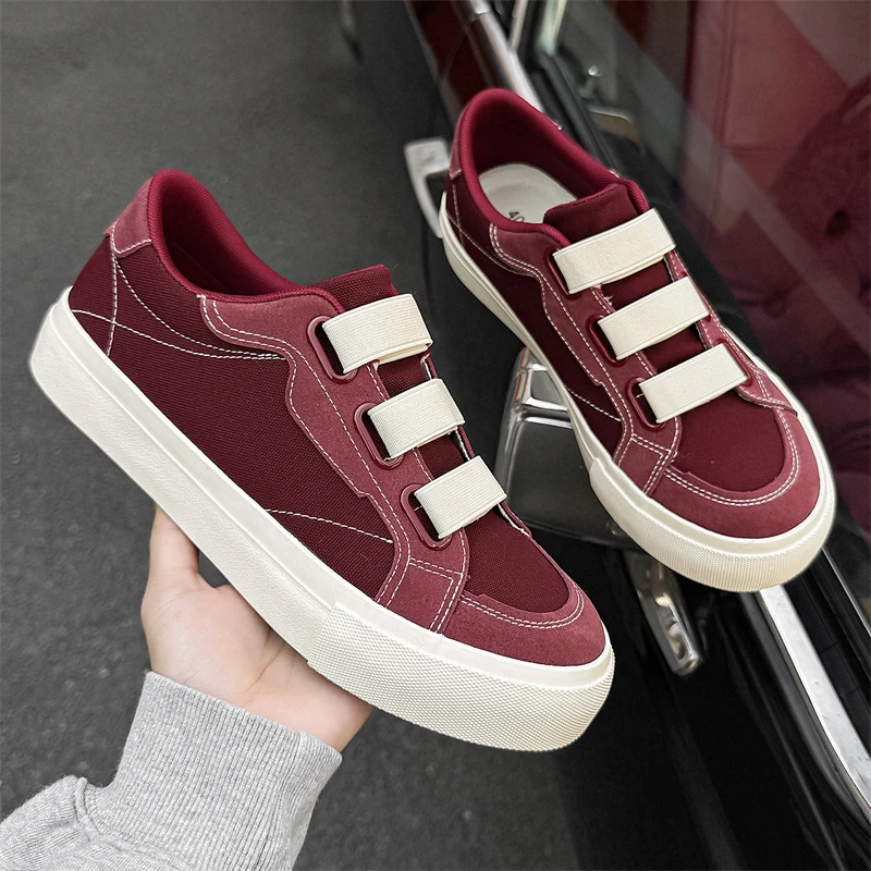 

2025 New Men's Board Shoes,sneakers,skate shoes,Casual Shoes Boost New Arrival Comfortable Breathable Classic Style Minimalist