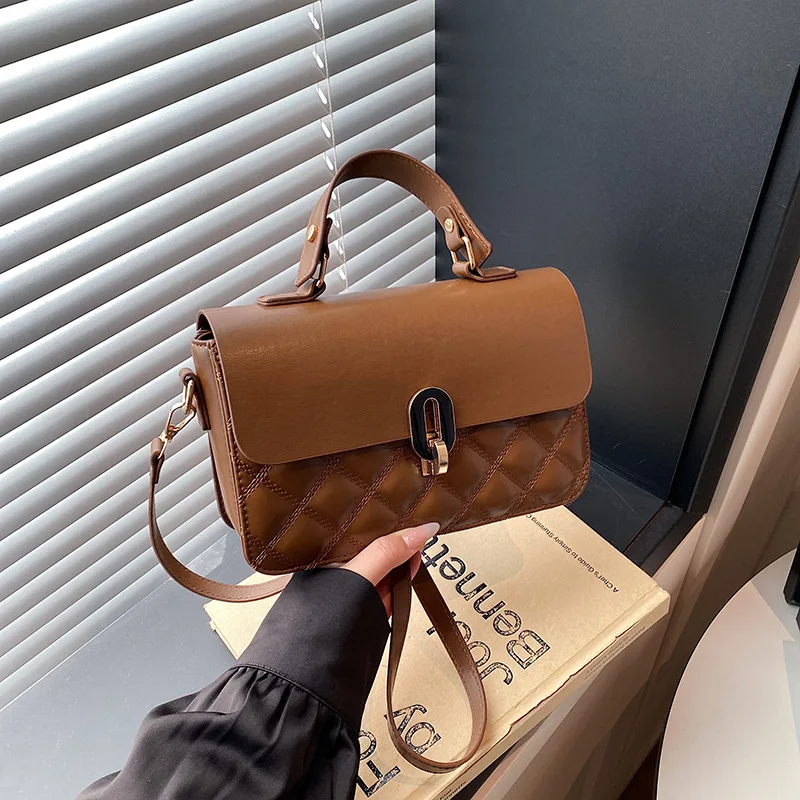 

2025 Winter Quilted Top Handle Bag, Minimalist Solid Color Shoulder Purse, Women's Chic Crossbody, Textured Day to Night Bag