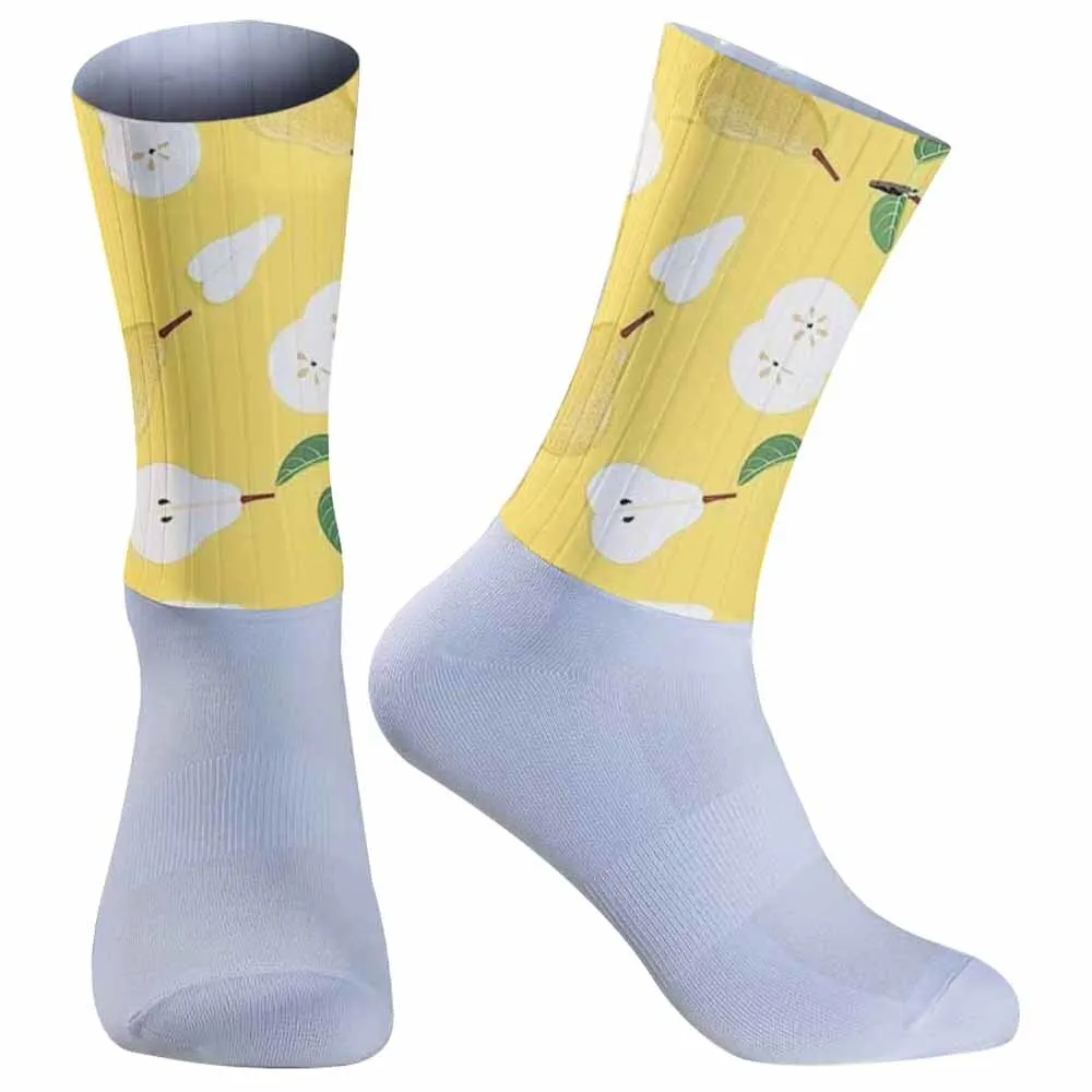 cycling socks Protect breathable wicking socks Bicycles Socks New Professional brand Cycling sport socks image 2