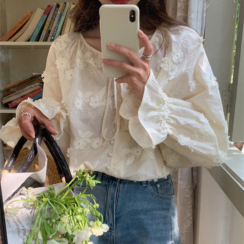 Elegant V Neck Flare Sleeve Embroidered Flowers Blouse Women Loose Casual Vintage Spring Summer Shirt Korean Chic Sweet Blusas