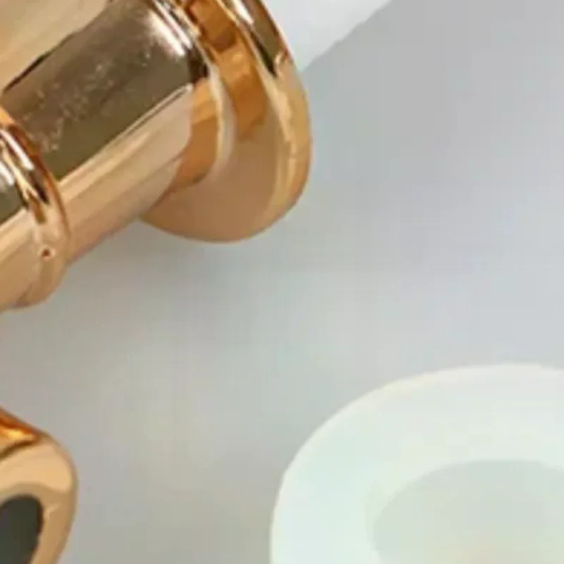 

1pcs Glass Wine Bottle Faucet Jar Wine Barrel Water Tank Faucet Water Dispenser