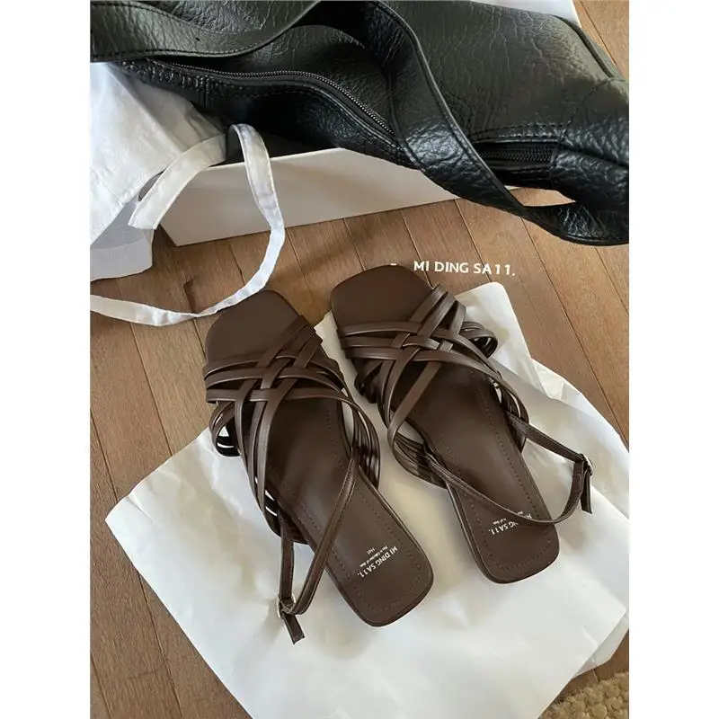 Female Sandal 2024 Women's Low-Heeled Shoes With Strap All-Match Shallow Mouth Girls Outside New Low-heeled Summer Beige Clear G