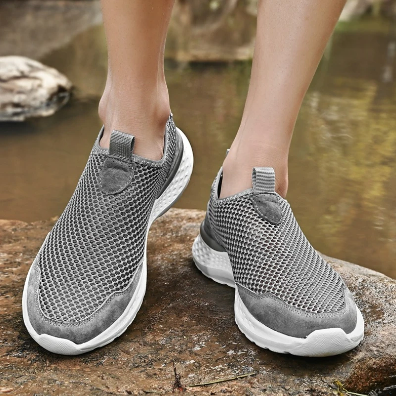 

Men's Casual Shoes Multi-color Flat Heel Low-top One-piece Net Surface Breathable Large Size Comfortable Sports Shoes