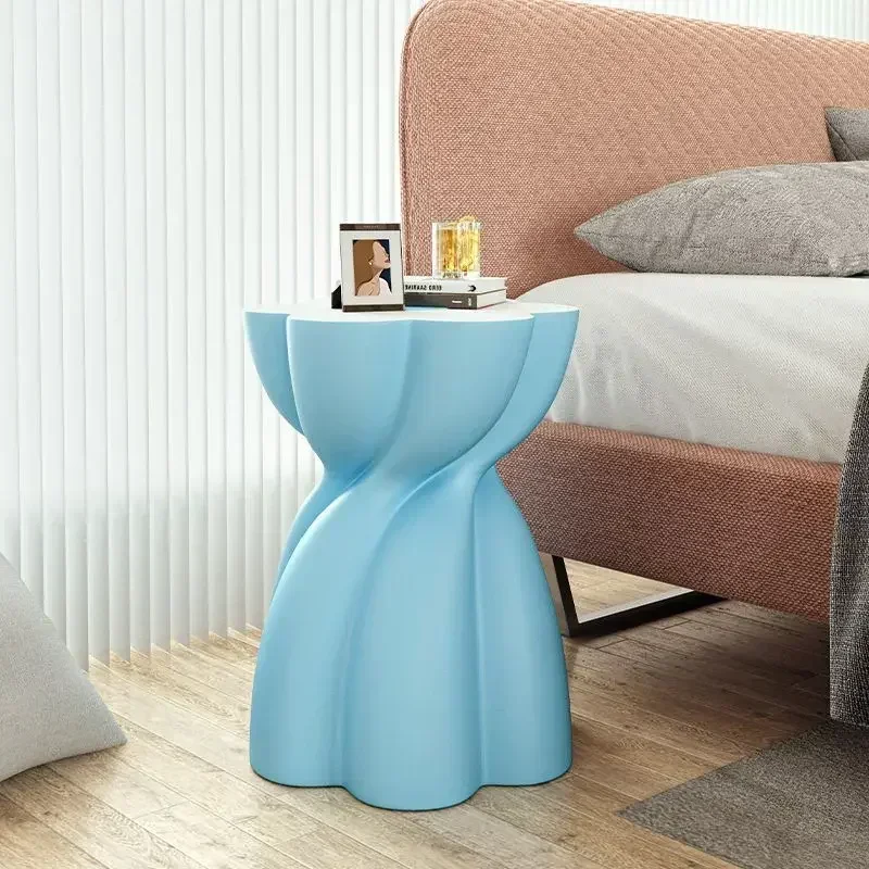 Nordic Furniture Flower Coffee Table Home Decoration Sculpture Living Room Sofa Side Table Bedroom Bedside Table Storage Desk