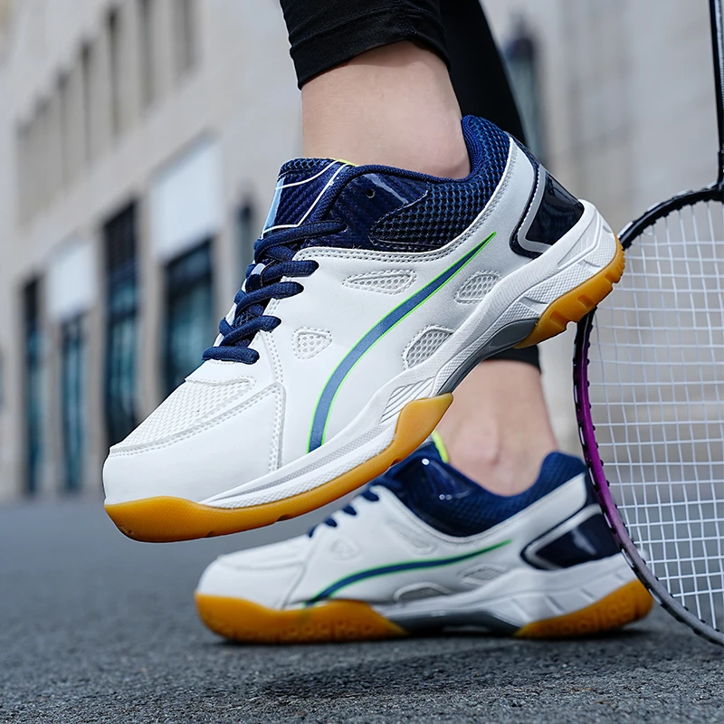 รองเท้าวอลเลย์บอลผู้ชายรุ่นใหม่ รองเท้ากีฬาแบดมินตันกลางแจ้ง รองเท้ากีฬาตาข่ายระบายอากาศ รองเท้าเทนนิส รองเท้ากีฬาในร่ม รองเท้าผ้าใบสำหรับฝึกซ้อม