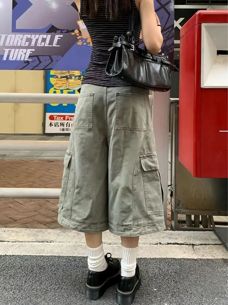 Summer Women's Simple Multi-pocket Green Shorts Streetwear Casual Pants Young Girls Mid-calf Trousers Female Mini Sweatpants