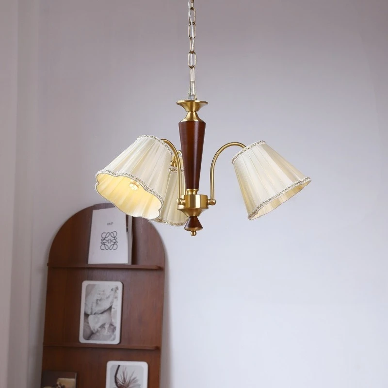 

French antique living room chandelier, American all-copper retro master bedroom lamp, study designer bed and breakfast lamp