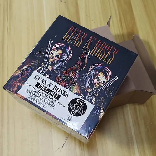 Banda de hard rock europea y americana CD de tapa dura 9CD + 2DVD 1987-2011 Banda de rock clásica eterna