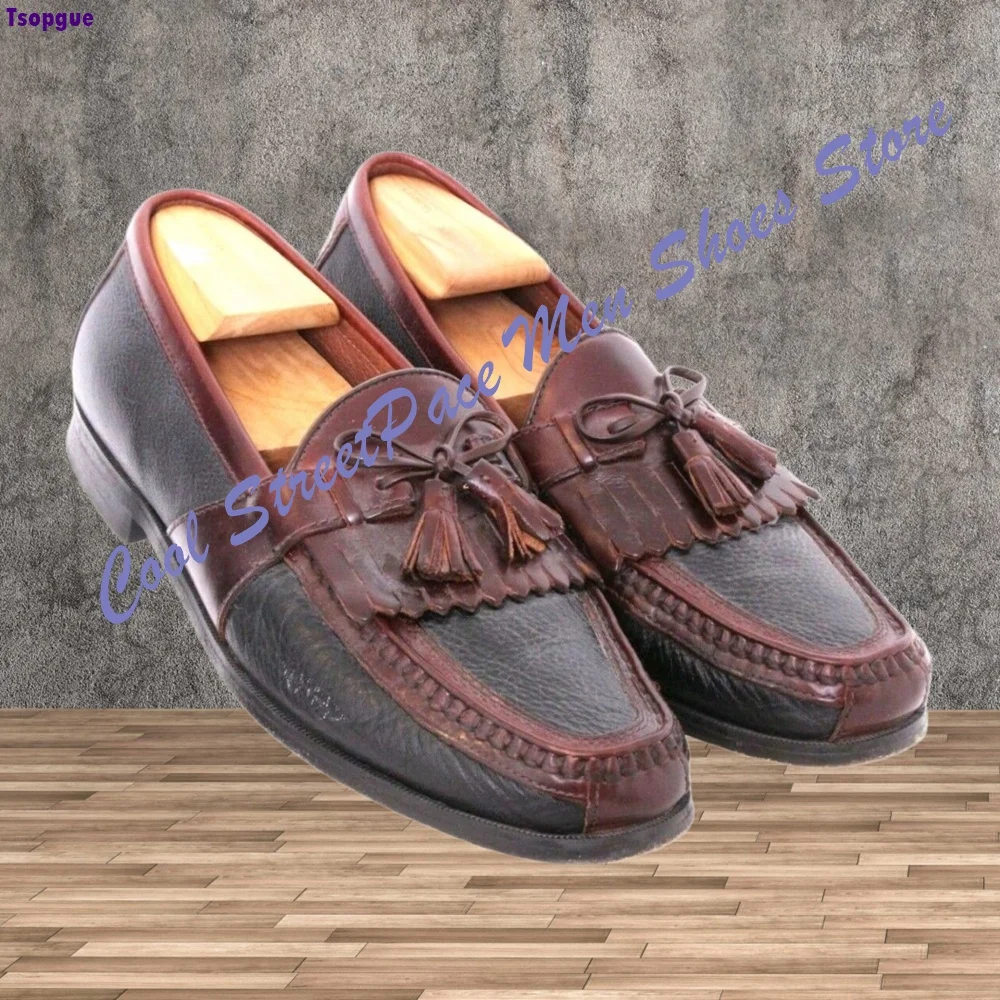2026 New Two Color Spliced Leather Fringe Tassel Loafers Men Hand Stitch Slip On Formal Wedding Office Casual Leather Men Shoes