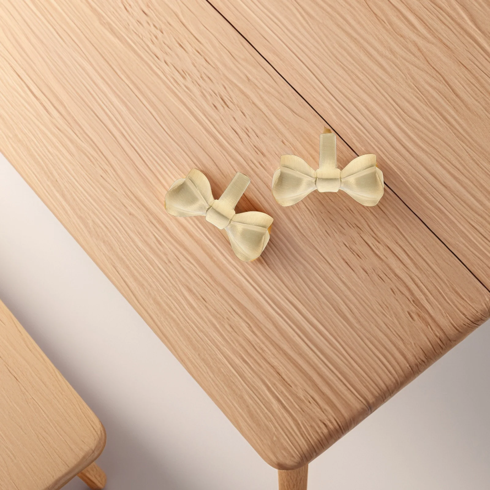 

2 pcs Brass Butterfly Bow H les Golden Color for niture Cabinet Wardrobe Drawer Pulls Vintage Decorative Hardware