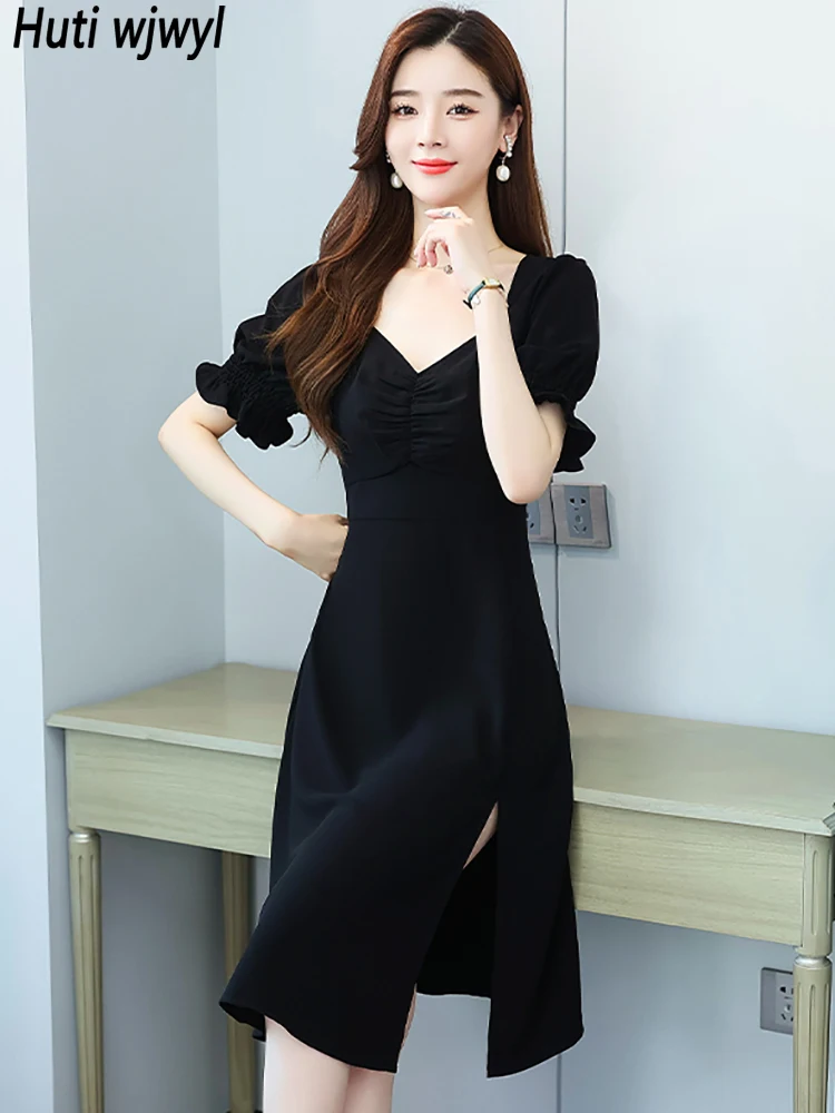 

2024 Short Sleeve Sexy Solid Midi Dress Women Summer Korean Chic Vintage Black Hepburn Dress Elegant Bodycon Party Runway Dress